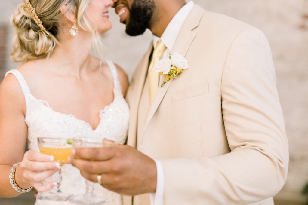 Cocktail hour on your wedding day